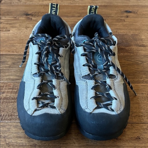 La Sportiva Boulder X Approach Shoes Outdoor Hiking Climbing Size 40 /Womens 8.5 - Picture 4 of 11